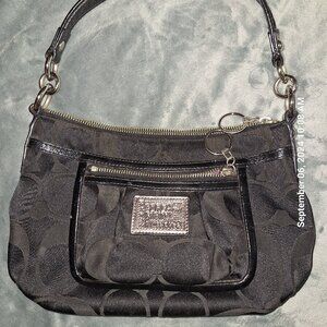 Like New Coach Poppy Op Art Black Handbag Purse